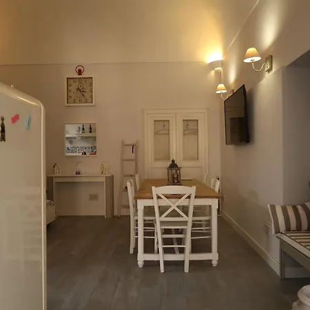 בית נופש La Casetta-centrale-parcheggio Gratuito