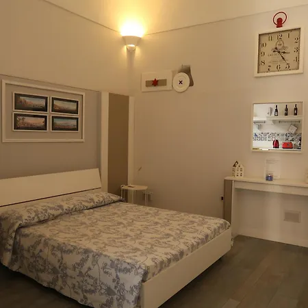 Holiday home La Casetta-centrale-parcheggio Gratuito *