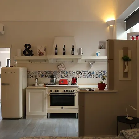 La Casetta-centrale-parcheggio Gratuito Holiday home