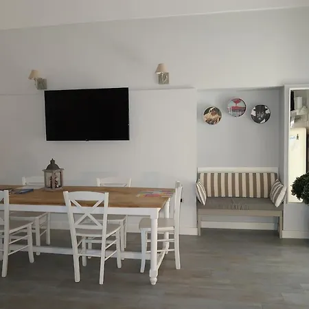 La Casetta-centrale-parcheggio Gratuito Prázdninový dům *