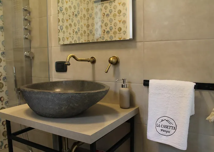 La Casetta-centrale-parcheggio Gratuito Будинок відпочинку *