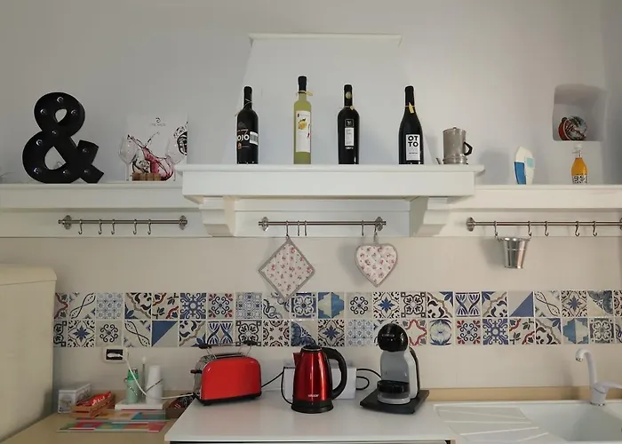 La Casetta-centrale-parcheggio Gratuito Помпеї